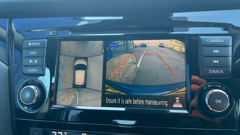 Nissan Qashqai 1.3 DiG-T 160 [157] N-Connecta 5dr DCT Glass Roof Petrol Hatchback